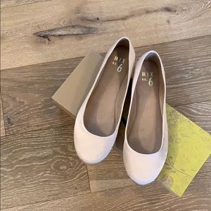 Mix  No. 6 satin blush ballet flats size 8.5